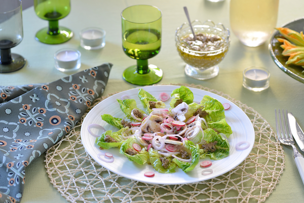 SALADE DE NOËL À L'ANCHOÏADE
